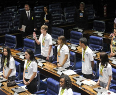 Aluno representa Paraná no Senado Federal