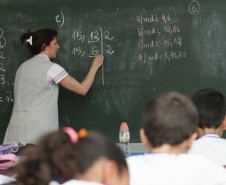 SEED divulga concurso de remoção para municípios