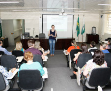 Secretaria da Educação do Paraná apresenta projeto piloto Educação em Tempo Integral a diretores de escolas.