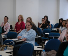 Durante quatro dias, cerca de 400 professores da disciplina se encontram para se atualizarem em evento de formação continuada.