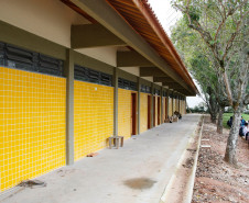 Obras no Colégio Estadual Loureiro Fernandes.
