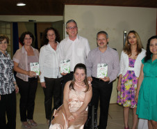 Aluna de Educação de Jovens e Adultos (EJA) do Colégio Estadual de Paraíso do Norte escreveu o romance Amor Selvagem, que foi lançado na semana passada.