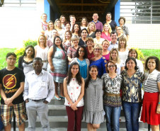 Neste primeiro dia, as atividades foram concentradas nas próprias escolas para que professores e funcionários conheçam as propostas de gestão para o novo ano letivo. Os profissionais também debateram temas relacionados à Educação em Direitos Humanos, Rede de Proteção, Abandono Escolar e Indicadores Educacionais, como as taxas de rendimento e desempenho escolar que darão suporte ao Plano de Ação das escolas. 