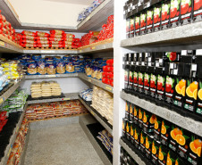 Além de garantir os cuidados com o preparo da merenda, o material previne a falta e o desperdício dos alimentos