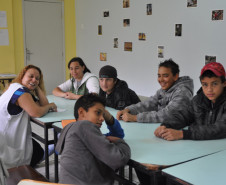 Atividades ajudam alunos com distúrbios de aprendizagem, favorecem seu acesso ao conhecimento, desenvolvem competências e habilidades próprias.