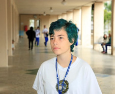 Segundo a estudante Rauane Dorce, 16 anos, do 3º ano do ensino médio, a importância do colégio vai além dos seus muros. “É muito gratificante estudar aqui. É um divisor de águas, depois que passamos pelo colégio, mudamos nossa visão do mundo”, explicou a jovem, que também é presidente do grêmio estudantil. 