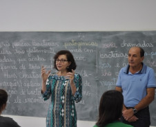 A secretária de Estado da Educação, professora Ana Seres, visitou nesta quarta-feira (23) o Colégio Estadual do Campo Eunice Borges, no município de São José dos Pinhais, na Região Metropolitana de Curitiba. O objetivo é conhecer pessoalmente as unidades da rede estadual, ouvir reivindicações específicas e encaminhar melhorias com mais agilidade. 