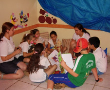 Projeto incentiva prática de leitura