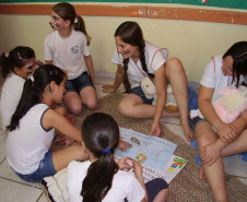 Projeto incentiva prática de leitura