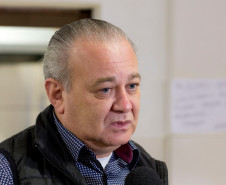 O primeiro encontro foi realizado nesta quinta-feira (12) no Colégio Estadual Leôncio Correia, em Curitiba. Para o diretor da escola, Vanderlei Carlos Galdioli, a reunião serve para a Ouvidoria conheça melhor o ambiente escolar das unidades. “É importante essa aproximação para que os profissionais que estão nas ouvidorias conheçam de perto as realidades das escolas e para que possamos trabalhar juntos”, disse Vanderlei.