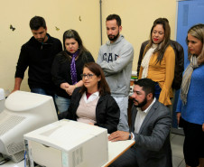 Conhecer e avaliar a possibilidade de aplicar no Distrito Federal os sistemas utilizados pela Secretaria de Estado da Educação do Paraná na chamada pública da merenda escolar, recursos humanos e gestão financeira escolar