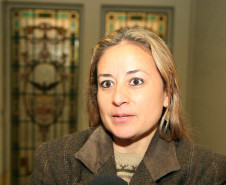 Segundo a professora de Educação Física, Evanize Silvério, também do Instituto de Educação, que participou da palestra sobre prevenção e combate ao bullying, a abordagem proporciona uma nova visão do processo de ensino e aprendizagem. “O debate sobre esses temas vai contribuir para trabalharmos as diferentes situações presentes no cotidiano da escola”, disse Evanize.