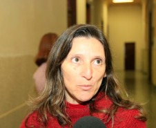 “É um momento para refletirmos, reorganizarmos a prática pedagógica e discutirmos temas que são pertinentes para o nosso trabalho dentro de cada área de atuação”, disse a professora de Psicologia, Tânia Mara Grossi, do curso de Formação de Docente do Instituto de Educação Erasmo Pilotto, em Curitiba.