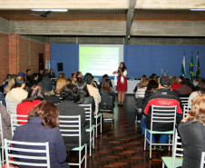 Os profissionais que atuam na rede estadual de ensino participam nesta segunda-feira (30) de cursos, palestras e oficinas para a formação continuada oferecida pela Secretaria de Estado da Educação. 