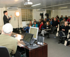 A Secretaria de Estado da Educação (SEED) iniciou nesta segunda-feira (20) a segunda etapa do curso de formação de gestão pública de resultado com as equipes técnicas que atuam na administração da pasta. A formação é integrada ao programa Gestão em Foco, que tem como objetivo a oferta de cursos e seminários temáticos aos profissionais da educação. Nessa etapa participam os chefes, coordenadores e assessores da SEED.