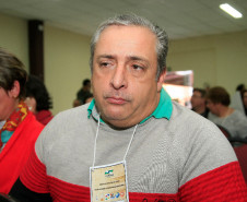 O curso vai contribuir com ações diárias dos gestores das escolas estaduais. “A gestão de uma escola envolve diversas situações e é preciso estar preparado para organizar todas elas. Também é preciso deixar a escola com as portas abertas para ouvir a comunidade e atender suas demandas”, disse o diretor do Colégio Estadual Costa Viana, dos Pinhais, Ronaldo Pazinatto.
