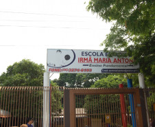 Há dois anos os estudantes do Colégio Estadual Irmã Maria Antona, em Sarandi, no Noroeste do Estado, ganharam novas atividades complementares para melhorar o rendimento escolar e reforçar o processo de ensino e aprendizagem. As ações também aproximaram a comunidade do cotidiano escolar e renderam à escola o terceiro lugar de melhor gestão da região através do Prêmio CAF edição 2015, que tem como objetivo do prêmio divulgar as boas gestões e práticas desenvolvidas pelas escolas estaduais.