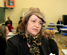 “As discussões são bem válidas. São temas específicos que vão ajudar no desempenho do nosso trabalho e também na orientação de alunos e professores”, explicou a funcionária do Instituto de Educação, Daniela Fernandes.