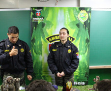 O Colégio Estadual Professora Albina Novak Muginoski, localizado no bairro Águas Claras, em Campo Largo, na Região Metropolitana de Curitiba (RMC), recebeu na tarde de sexta-feira 19) o projeto “Comemorando na escola: Polícia Militar e comunidade escolar juntas construindo um futuro melhor”.