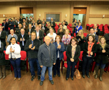 O governador em exercício Ademar Traiano autorizou neste sábado (20), em Francisco Beltrão, na região Sudoeste, um conjunto de medidas anunciadas e autorizadas para a região Sudoeste.