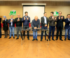 O governador em exercício Ademar Traiano autorizou neste sábado (20), em Francisco Beltrão, na região Sudoeste, um conjunto de medidas anunciadas e autorizadas para a região Sudoeste.