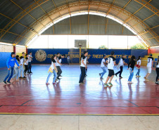 Uma das datas mais esperadas pelos alunos e comunidade escolar é a apresentação do Festival Escolar de Dança, realizado uma vez por ano por todos os estudantes. O projeto, desenvolvido pela professora Sônia Franzo Borba, existe há oito anos. A ação surgiu para diversificar as aulas de Educação Física, mas ao longo do tempo se tornou uma das principais atrações do município, que tem pouco mais de 12 mil habitantes.