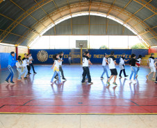 Uma das datas mais esperadas pelos alunos e comunidade escolar é a apresentação do Festival Escolar de Dança, realizado uma vez por ano por todos os estudantes. O projeto, desenvolvido pela professora Sônia Franzo Borba, existe há oito anos. A ação surgiu para diversificar as aulas de Educação Física, mas ao longo do tempo se tornou uma das principais atrações do município, que tem pouco mais de 12 mil habitantes.