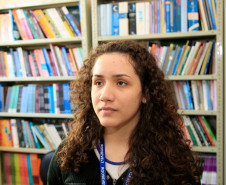 A estudante Léia Patek de Souza, 16 anos, também do 3º ano, é responsável por propor os projetos que são desenvolvidos pelo grupo. Segundo ela, a prioridade é dar voz aos colegas. “Os projetos são voltados primeiramente às necessidades dos alunos e também às ações que promovam a integração entre a escola com a comunidade”, contou Leia.
