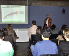 O encontro foi aberto pelo professor Cassiano Roberto Nascimento Ogliari, responsável pelo DEB. “Os Núcleos estão próximos da realidade lá na ponta, nas escolas, e são o melhor caminho para que a Secretaria da Educação seja balizada das diversas situações. Sabemos que em cada local há uma realidade”, disse o chefe do DEB.