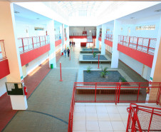 O Centro Estadual de Educação Profissional (CEEP) Professor Miguel Carlos Parolo, em Pitanga, na região central do Estado, começou as atividades em fevereiro de 2015 e representa um marco para a comunidade de 13 municípios da região. A formação profissional ofertada gratuitamente pela escola trouxe mais de ensino, emprego e renda aos moradores da região.