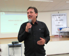 As escolas da rede estadual pertencentes ao Núcleo Regional de Educação de Cianorte receberam nesta quinta-feira (22) o Prêmio Gestão CAF. As unidades foram contempladas porque apresentaram os melhores resultados na execução de projetos pedagógicos e na aplicação eficiente dos recursos públicos.