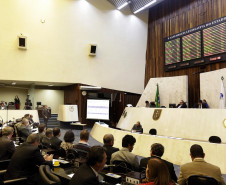Entre os meses de janeiro e agosto desse ano, o governo investiu R$ 6,49 bilhões na Educação, ou 34,7% da receita líquida de impostos (RLI).