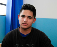 Para o aluno do primeiro ano do ensino médio Evanderson Machado de Paula, de 16 anos, que integra um grêmio estudantil em Curitiba, o debate sobre as mudanças do ensino médio poderia ser feito de maneira interdisciplinar, sem interrupção das aulas ou ocupação das escolas