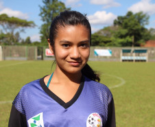 A jovem Diana, de 13 anos, atacante da equipe do Colégio Estadual Indígena Teko Nemoingo, diz que está feliz com a oportunidade de aprender muitas coisas. “Estamos fazendo grandes amigas, estou aprendendo muitas coisas novos, isso é muito gratificante”, disse.