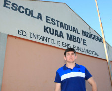 O Governo do Estado depositou mais R$ 3,8 milhões diretamente na conta das escolas da rede pública estadual. O dinheiro refere-se à nona cota consumo do programa Fundo Rotativo da Secretaria de Estado da Educação e já está disponível para ser utilizado para a compra de materiais usados no dia a dia dos colégios.<br />
<br />
Este ano, mais de R$ 60 milhões já foram repassados às escolas por meio do Fundo Rotativo.