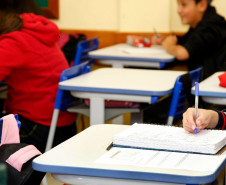 O prazo para confirmar a rematrícula na rede estadual de ensino para o ano que vem vai até esta sexta-feira (25)