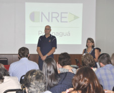 Os chefes dos 32 Núcleos Regionais da Educação (NREs) estão reunidos com a equipe da Secretaria de Estado da Educação (SEED) nesta terça (13) e quarta-feira (14) em Paranaguá (Litoral do Estado) para a última reunião deste ano. Os encontros são periódicos e servem para alinhar e agilizar a resolução de questões referentes a recursos humanos, distribuição de aulas, obras, entre outras.