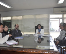 O Governo do Paraná, através das secretarias de estado da Educação e do Esporte e do Turismo, vai ampliar a oferta da prática de iniciação ao voleibol nas escolas da rede estadual. Neste ano duas novas escolas serão beneficiadas pela parceria entre o Governo do Estado e o Instituto Compartilhar.