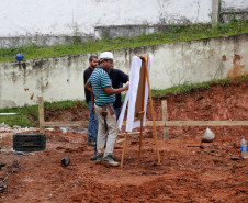 O tradicional Colégio Estadual Francisco Zardo, localizado no bairro Santa Felicidade, em Curitiba, terá novas instalações. A Secretaria de Estado da Educação iniciou no final de janeiro as obras de ampliação da unidade. A escola vai ganhar uma cozinha nova, dois banheiros para professores e ampliação na capacidade da rede elétrica. O investimento é de R$ 440 mil.