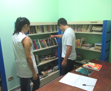 A Secretaria de Estado da Educação, em parceria com a Secretaria da Justiça, Trabalho e Direitos Humanos, vai ampliar a oferta da Educação de Jovens e Adultos (EJA) nos Centros de Socioeducação do Paraná. Na foto, atividade no Cense Umuarama.