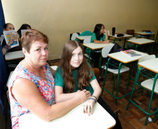 A representante comercial Gianna Waleska Tenório, mãe da aluna Bárbara Tenório Sampaio Nunes, 13 anos, do 9° ano, disse que existe um conceito equivocado sobre a educação em tempo integral