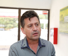 O diretor do Colégio Estadual Princesa Isabel, de Cerro Azul, Jonival Ignez Desplanches, destacou a contribuição para a formação dos professores. “O curso é uma oportunidade que o Governo do Estado proporciona para melhorar a qualidade do ensino público, pois alguns professores saem da faculdade com uma determinada visão sobre o processo de avaliação, mas chegam na escola e percebem que é diferente”, disse.