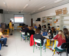 Assessores de tecnologia pedagógica dos 32 Núcleos Regionais de Educação participam nesta terça (18) e quarta-feira (19) de cursos de formação continuada estratégica voltada ao planejamento de tecnologias educacionais na rede pública estadual ao longo de 2017.