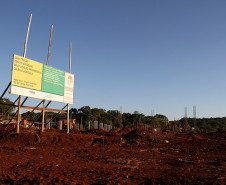 Construção do Centro Estadual de Educação Profissional (CEEP) Laranjeiras do Sul. Obra foi visitada, em setembro, pelo vice-governador e secretário de Estado da Educação, Flávio Arns. A previsão é que o novo prédio escolar seja entregue em julho de 2012 e atenda a 1.260 alunos.