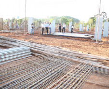 Construção do Centro Estadual de Educação Profissional (CEEP) Laranjeiras do Sul. Obra foi visitada, em setembro, pelo vice-governador e secretário de Estado da Educação, Flávio Arns. A previsão é que o novo prédio escolar seja entregue em julho de 2012 e atenda a 1.260 alunos.