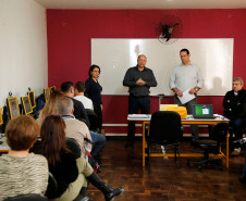 Os profissionais do Instituto Paranaense de Desenvolvimento Educacional (Fundepar), que atuam com o Sistema de Gestão do Transporte Escolar (Siget) nos núcleos de educação, também participaram de curso específico para a função nessa terça-feira (30), em Curitiba. A formação teve como foco o funcionamento do sistema e a preparação dos funcionários para orientar, acompanhar e supervisionar a execução dos serviços municipais de transporte escolar.