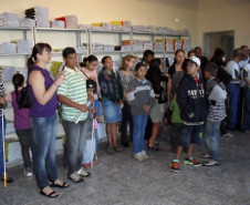 Biblioteca com livros em braille mantida pelo Projeto Visão de Liberdade