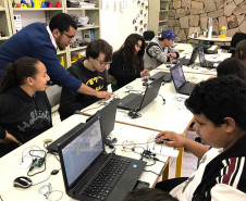 Estão disponíveis as seguintes oficinas: Arduino Básico.