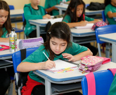 A Secretaria de Estado da Educação (SEED) realiza, de 7 a 11 de agosto, em Foz do Iguaçu (Oeste), o Simpósio Educação Integral no Ensino Médio. Na foto, o Colégio Estadual Homero de Barros, em Curitiba, que oferta educação integral no ensino fundamental e ensino médio.