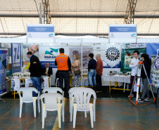 A Secretaria de Estado da Educação participa, ao longo desta semana, do Mutirão da Cidadania promovido pelo Governo do Estado em parceria com a Prefeitura de Curitiba. No estande da Secretaria da Educação, os visitantes têm a oportunidade de conhecer um pouco mais sobre as ações e programas desenvolvidos pela pasta.